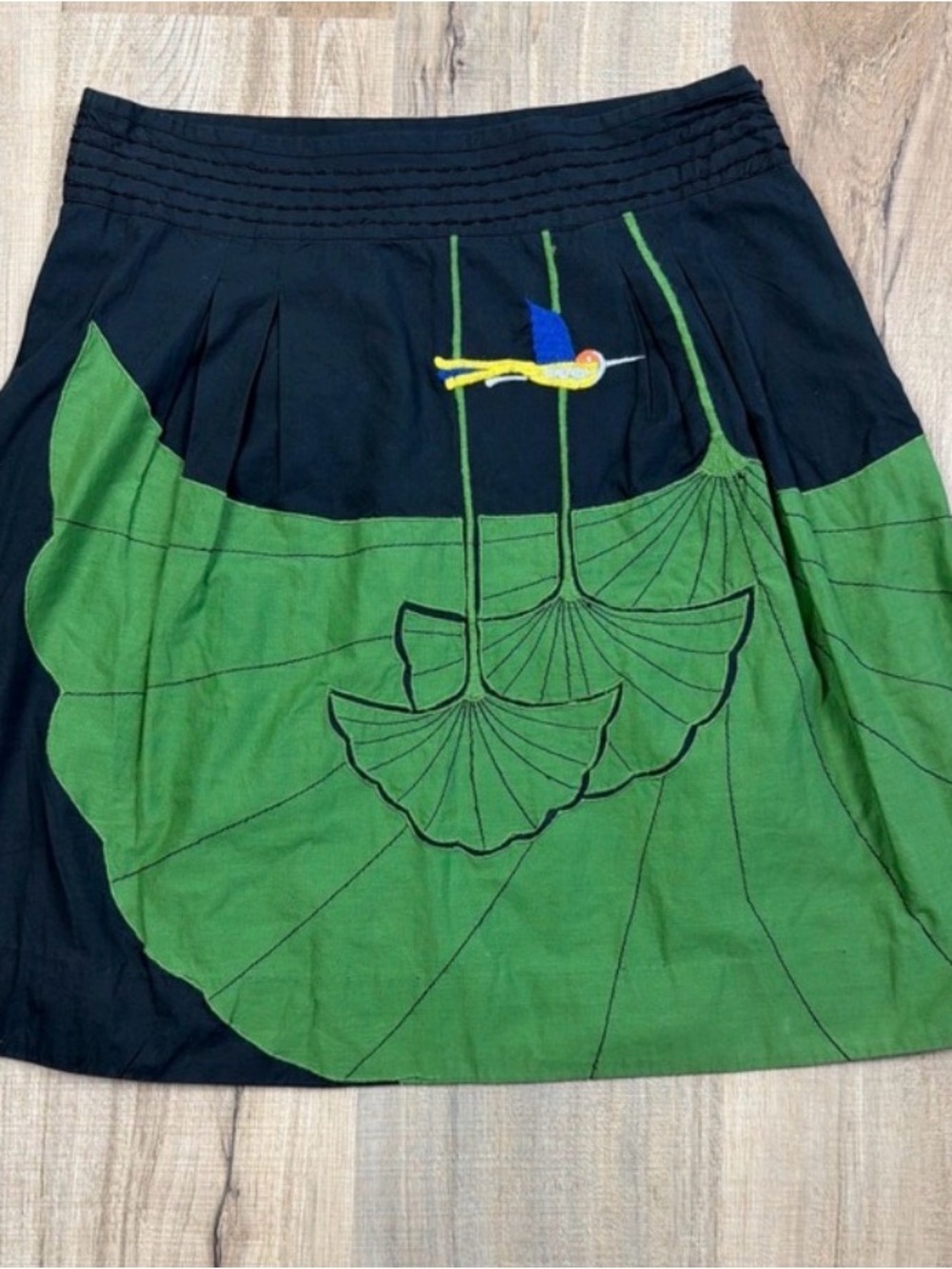 Anthropologie Floreat Miroslav Bird Ginkgo Leaf Embroidered Skirt Black Green 0